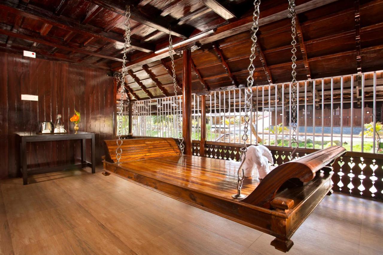 Spices Lap, 4*